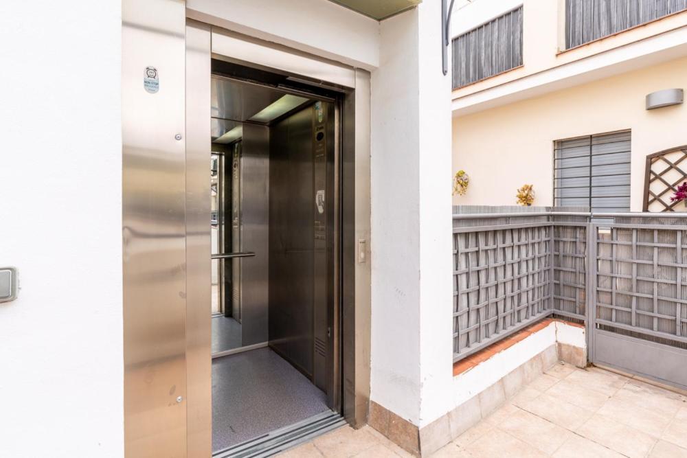 Alf8 Apartamento En Triana Con Dos Terrazas Seville Exterior photo