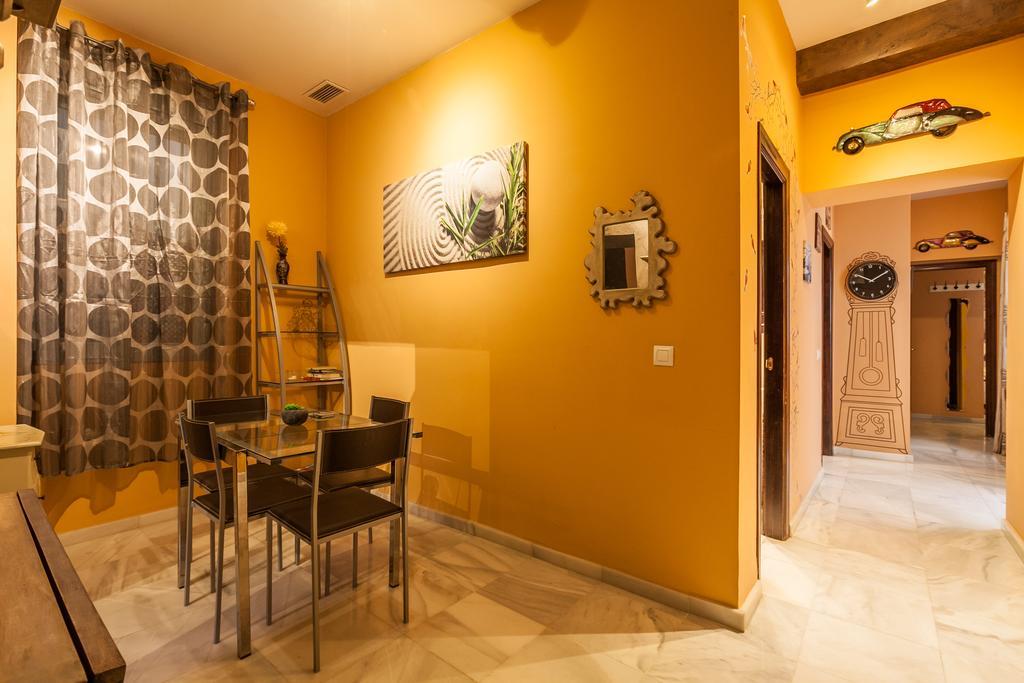 Alf8 Apartamento En Triana Con Dos Terrazas Seville Exterior photo